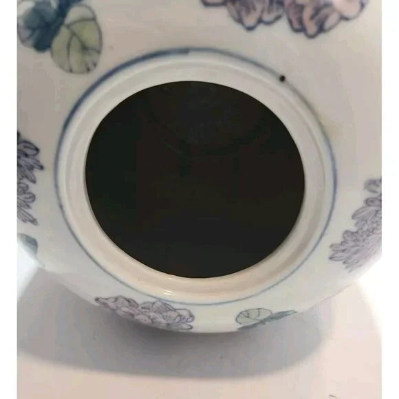 Vtg Chinese Ginger/Temple Jar Temple with Lid Pink Florals Green Leaves on White